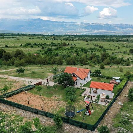 Villa Ena With Pool & Jacuzzi Donji Kasic Exterior foto